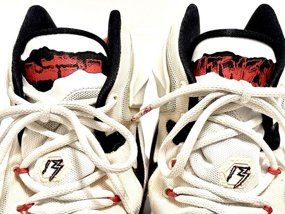 NIKE LEBRON XIII 13 FRIDAY THE 13TH BLOOD SPLATTER WHITE BLACK RED 807219-106 10 main image 8